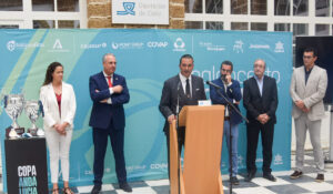 El Granada en la presentación de la copa Andalucía
