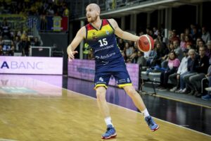 morabanc-v-caceres-028A1396-1536x1025