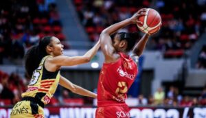 Fg4bpW0XgAMwb4j-750x430