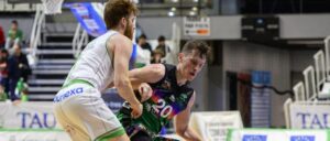 a1cb4aee-7265-4a7d-a01a-6e9e4bf2386d_21-9-aspect-ratio_default_1182100