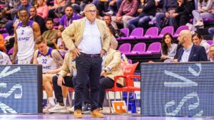 3EFF68D1-F74D-48FF-844A-16819E7E01BA