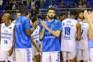 RS497284_J29 FUE-BKN Firmar acb Photo - A Pacheco-01