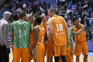 fotos-Obradoiro-Betis-Baloncesto_1786931290_182842509_1024x683