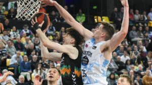 00f612f5-0b55-4a3c-aa63-a4e7464c34b8_16-9-discover-aspect-ratio_default_0