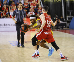 RS500331_J34-BAX-GCA-Firmar-acb-Photo-J-Alberch