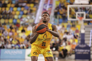 RS447005_J29-GCA-SBB-Firmar-acb-Photo-J-De-Leon