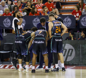 RS498922_J31-BAX-VBC-Firmar-acb-Photo-J-Alberch