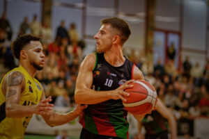 52912048393_240005140a_c