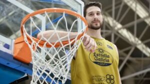 Arteaga by Alberto Lopez