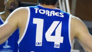 ferran-torres-seguira-vestint-de-blau-5d52b8d22f1da