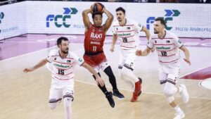 brandon-taylor-entre-3-rivales-del-granada