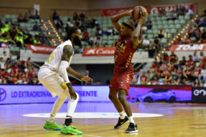 RS496008_J27 UCM-CAZ Firmar acb Photo - J Bernal