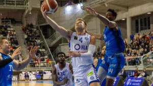 d3292a79-a2ba-493d-9744-02162da90b98_16-9-discover-aspect-ratio_default_0