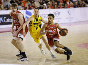 RS521147_J14 BAX-LNT Firmar acb Photo - J Alberch