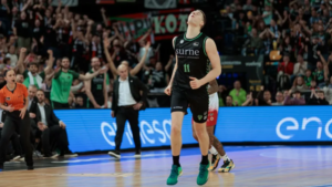 RS523314_J17-SBB-BAX-Firmar-acb-Photo-A-Arrizabalaga-lpr-jpg-e1704644413227-880x495