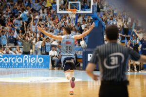 RS558749_J33 BRE-MBA Firmar acb Photo - C Castro