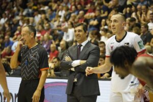 fb525e30-8e55-4d10-8393-70a5dff4d2af_source-aspect-ratio_default_0