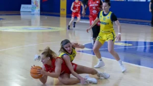 7BFCFF61-B0F5-427B-9459-08FDF49B56E3