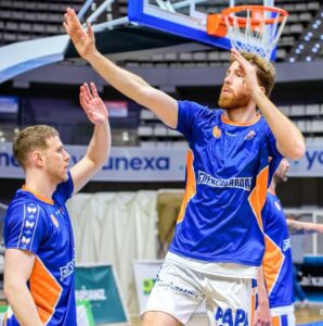 Screenshot_2025-02-12-19-27-04-306_com.instagram.android