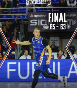 Screenshot_2025-02-16-21-04-51-238_com.instagram.android