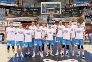 photo_5895561604626500452_y