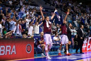 2b9ed274-2f7b-47b9-aa90-f9e34f1ffc58.large