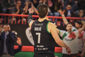 54220242560_9026688988_b(1)