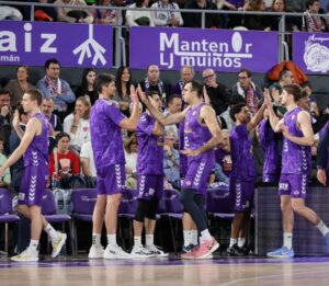 photo_6010392318403789994_y