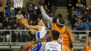 446d0aa3-90a1-4074-8117-9caeb291c7d4_16-9-aspect-ratio_default_1372193