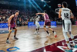 Captura de pantalla 2025-05-04 a las 22.00.56