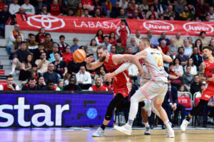 RS774129_J16 UCM-HIO Firmar acb Photo - Javier Bernal_hpr