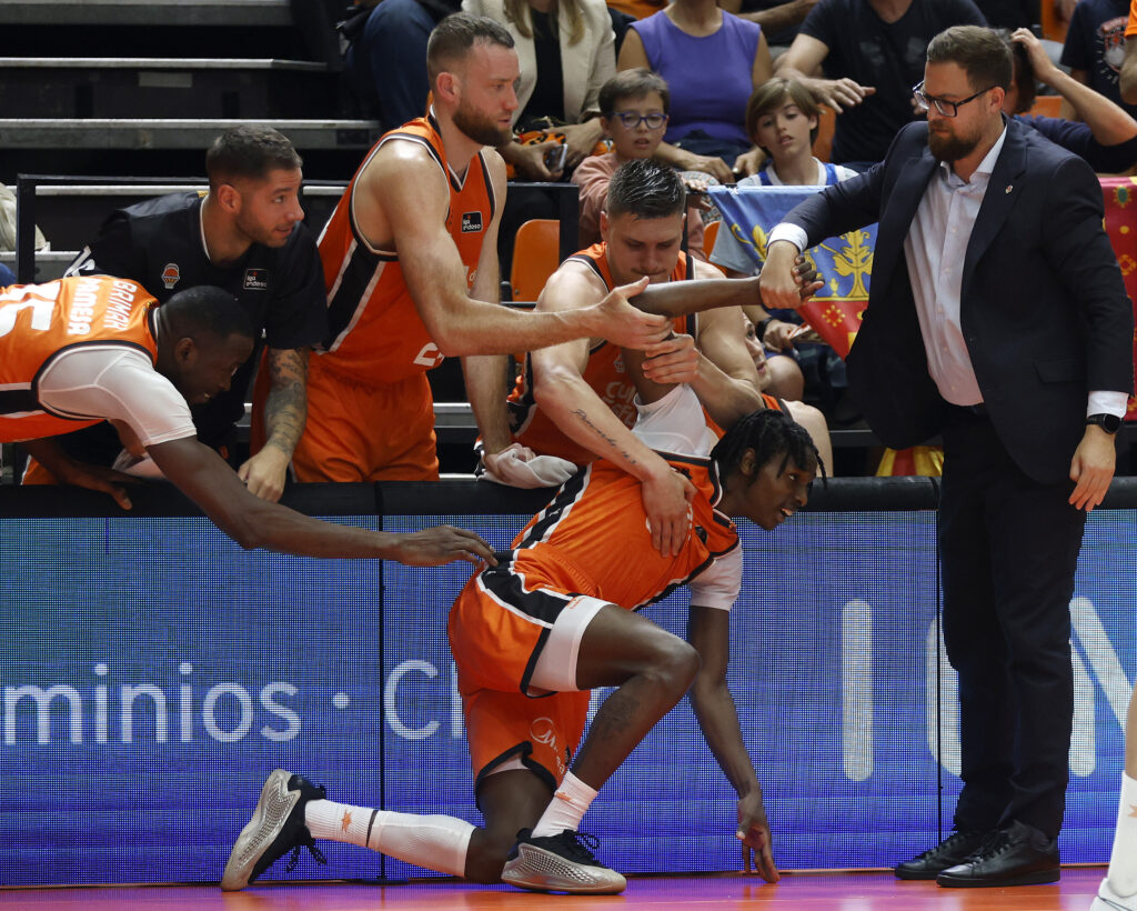 RS812553_J31 VBC-GCA Firmar acb Photo - Miguel Angel Polo