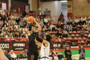 thumbnail_54434398295_7cd772722c_k