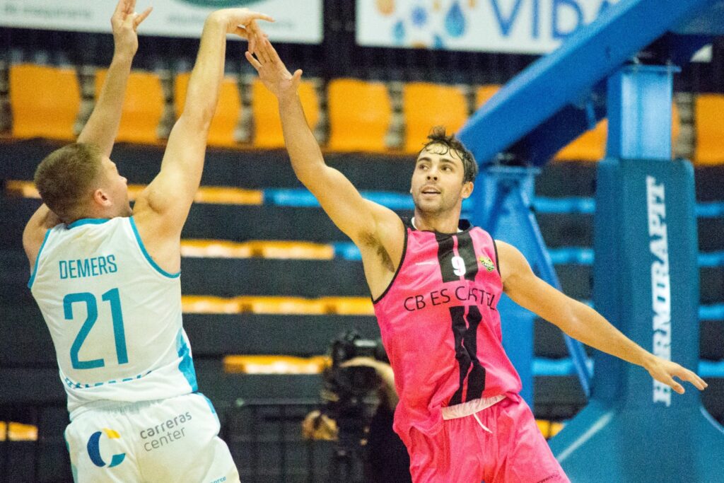 GxLk23-XUAEfS1L
