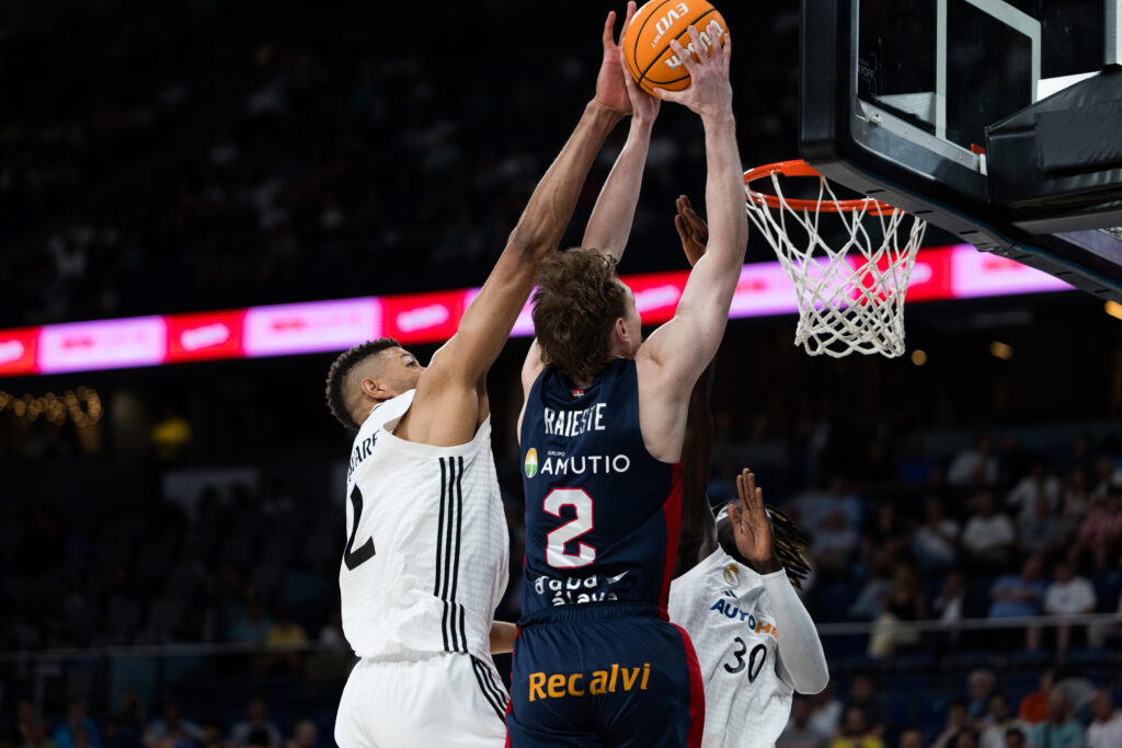 RS815897_J35 RMB-BKN Firmar acb Photo - Juan Pelegrin_hpr