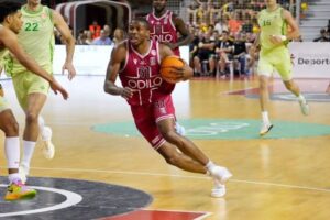 photo_5827721174552004730_x