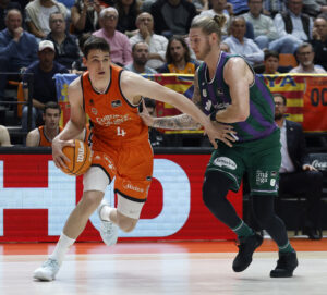 RS809796_J27 VBC-UNI Firmar acb Photo - Miguel Angel Polo