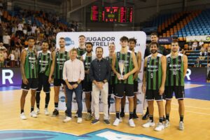 thumbnail_G0ysJodWAAAvSNw