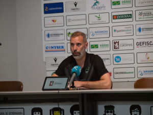 Adrià Alonso, nuevo líder del banquillo cajista