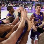 photo_5769137683199363875_y