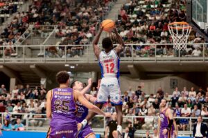 1dd10c93-9b78-481e-8dec-343a06ef8594_source-aspect-ratio_default_0