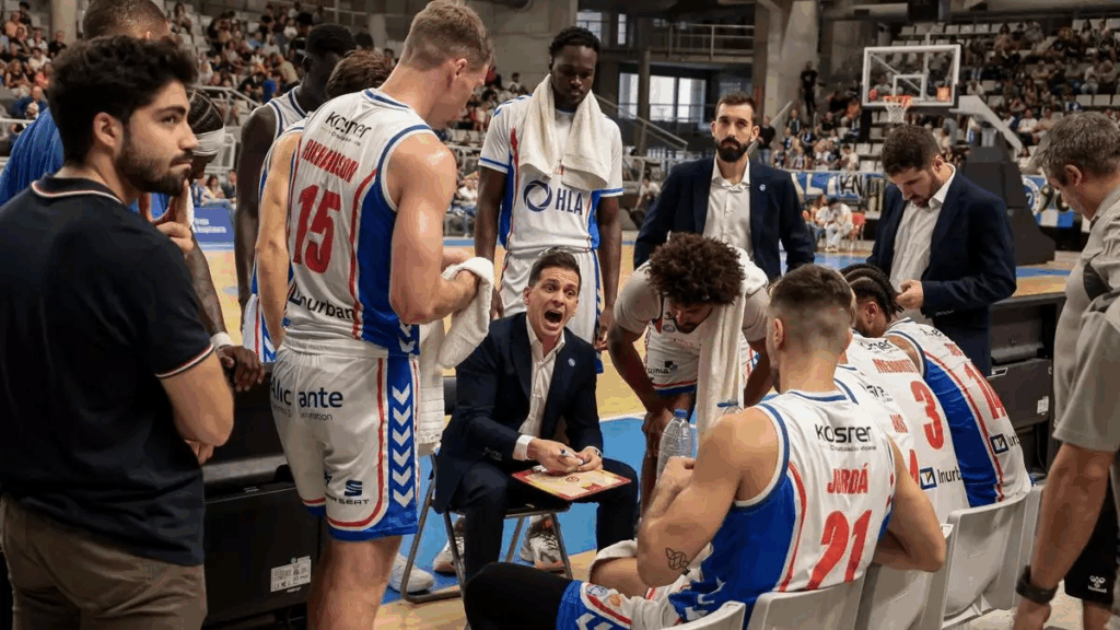 4e64881b-3551-4486-9d3b-e7f02e2b6eee_16-9-discover-aspect-ratio_default_0