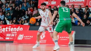 8d8c3627-5a3c-4d8c-a982-a19e95b5bcd5_16-9-discover-aspect-ratio_default_0