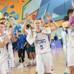 photo_5800749561620925869_x