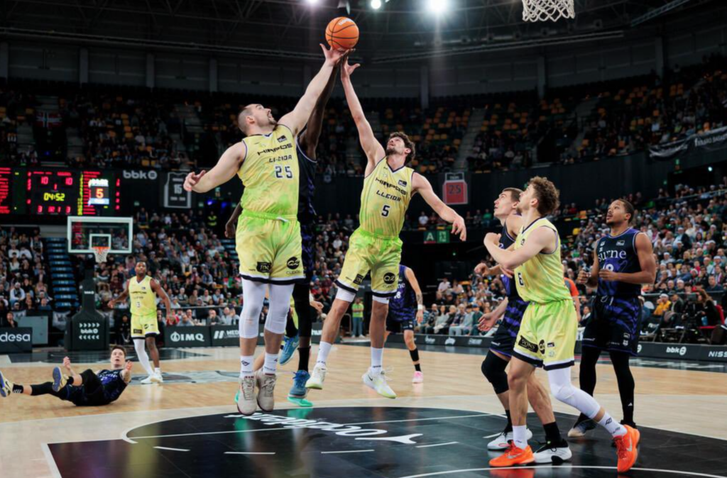 Captura de pantalla 2025-12-14 a las 18.23.46