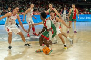 WhatsApp Image 2025-11-16 at 16.40.03