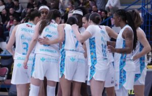 photo_5868681599052876642_y