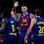 El Barça se cuela en la cima