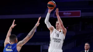 ND-EUROLEAGUE-RM-MACCABI-HEZONJA-02_SG26394