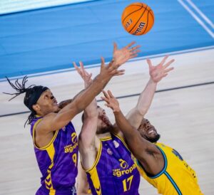 photo_6034949536951766192_y